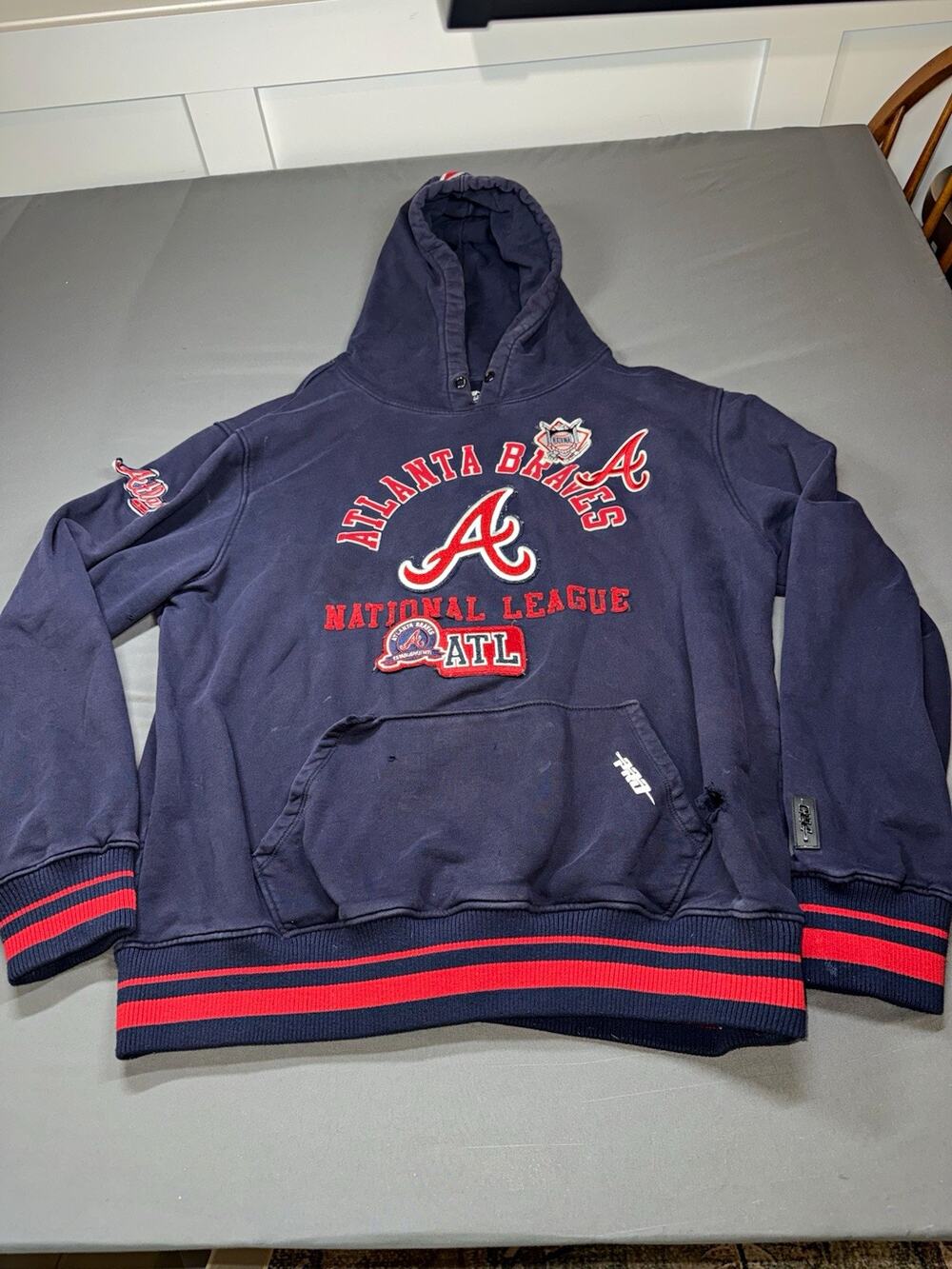 PRO Standard Atlanta Braves MLB Pullover Hoodie Navy Red White Mens XL Thrashed